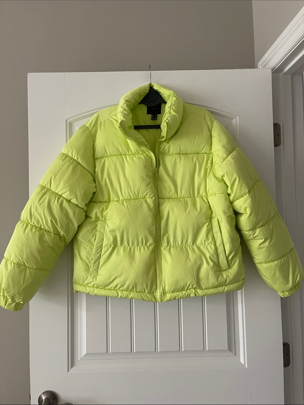Forever 21 Yellow Green Puffer Jacket Large NWOT